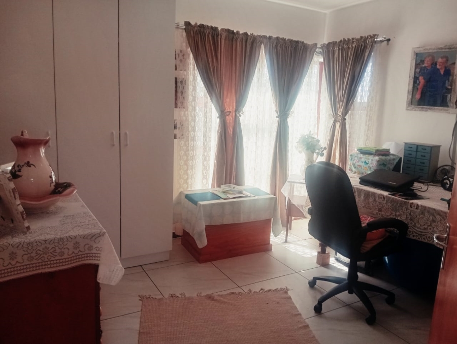 3 Bedroom Property for Sale in C Place Eastern Cape